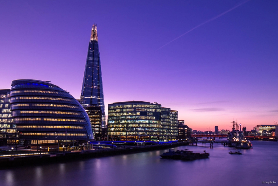 The twilight view from Tower Bridge